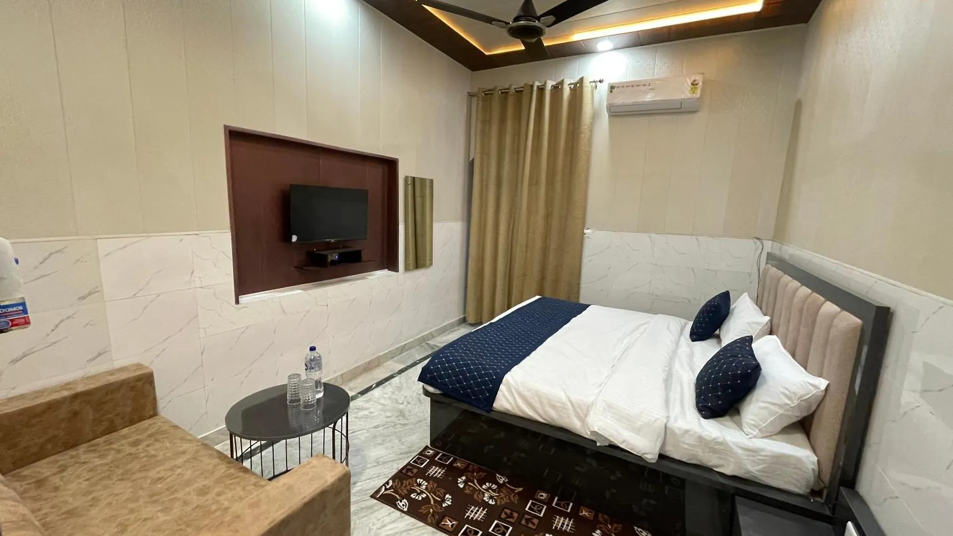 Homestay Taran Bliss Home Stay Agra- Near Taj Mahal Agra
