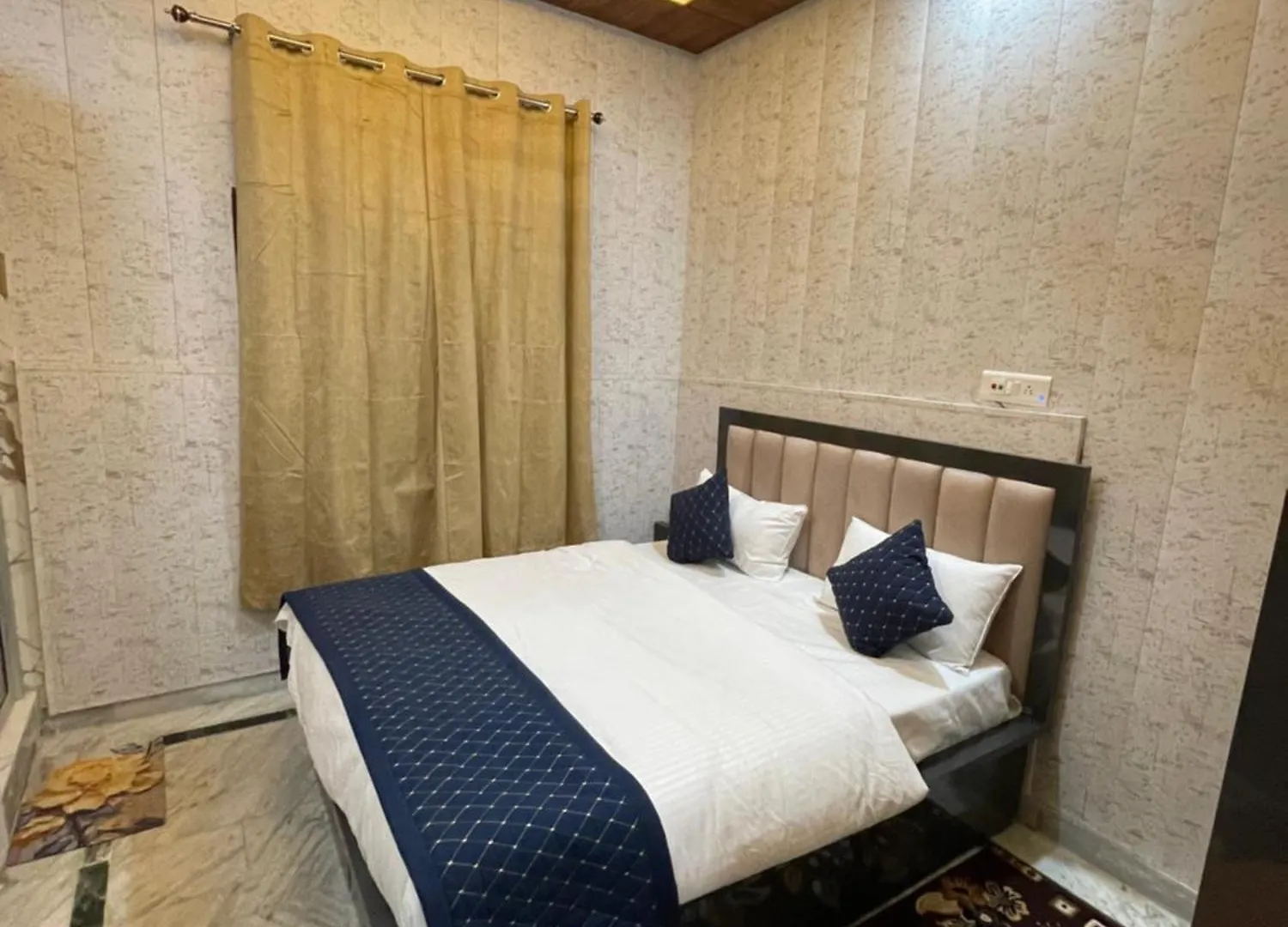 Taran Bliss Home Stay Agra- Near Taj Mahal Agra